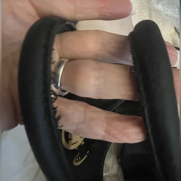 MICHAEL KORS LEATHER CAMDEN DRAWSTRING MEDIUM BLACK HOBO BAG - Picture 16 of 16